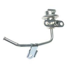 Load image into Gallery viewer, PR200 Standard Ignition Fuel Injection Pressure Regulator Standard Ignition Canada