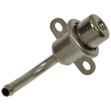 Load image into Gallery viewer, PR251 Standard Ignition Fuel Injection Pressure Regulator Standard Ignition Canada