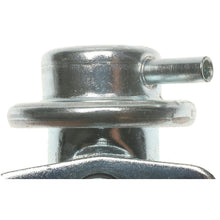 Load image into Gallery viewer, PR263 Standard Ignition Fuel Injection Pressure Regulator Standard Ignition Canada