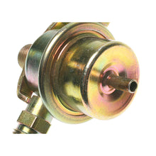 Load image into Gallery viewer, PR299 Standard Ignition Fuel Injection Pressure Regulator Standard Ignition Canada