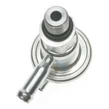 Load image into Gallery viewer, PR29 Standard Import Fuel Injection Pressure Regulator Standard Import Canada