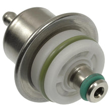 Load image into Gallery viewer, PR312 Standard Ignition Fuel Injection Pressure Regulator Standard Ignition Canada