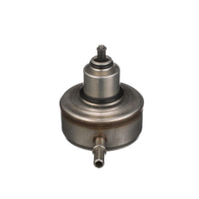 Load image into Gallery viewer, PR318 Fuel Pressure Regulator Standard Ignition Canada