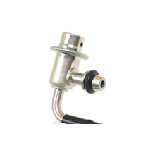 Load image into Gallery viewer, PR365 Standard Ignition Fuel Injection Pressure Regulator Standard Ignition Canada
