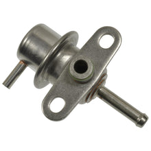 Load image into Gallery viewer, PR36 Standard Ignition Fuel Injection Pressure Regulator Standard Ignition Canada