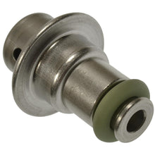 Load image into Gallery viewer, PR372 Standard Ignition Fuel Injection Pressure Regulator Standard Ignition Canada