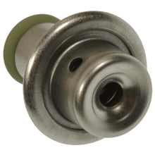 Load image into Gallery viewer, PR372 Standard Ignition Fuel Injection Pressure Regulator Standard Ignition Canada
