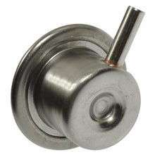 Load image into Gallery viewer, PR391 Standard Import Fuel Injection Pressure Regulator Standard Import Canada