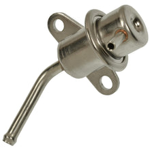 Load image into Gallery viewer, PR399 Standard Ignition Fuel Injection Pressure Regulator Standard Ignition Canada