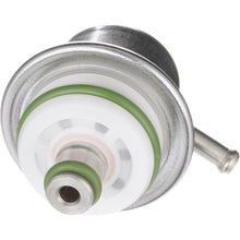 Load image into Gallery viewer, PR406 Standard Import Fuel Injection Pressure Regulator Standard Import Canada