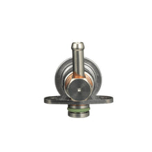 Load image into Gallery viewer, PR415 Standard Ignition Fuel Injection Pressure Regulator Standard Ignition Canada