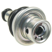 Load image into Gallery viewer, PR445 Standard Ignition Fuel Injection Pressure Regulator Standard Ignition Canada