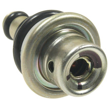 Load image into Gallery viewer, PR446 Standard Ignition Fuel Injection Pressure Regulator Standard Ignition Canada