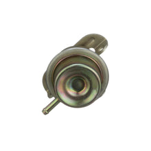 Load image into Gallery viewer, PR44 Standard Ignition Fuel Injection Pressure Regulator Standard Ignition Canada
