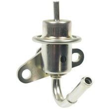 Load image into Gallery viewer, PR457 Standard Ignition Fuel Injection Pressure Regulator Standard Ignition Canada