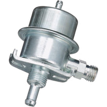 Load image into Gallery viewer, PR45 Standard Ignition Fuel Injection Pressure Regulator Standard Ignition Canada