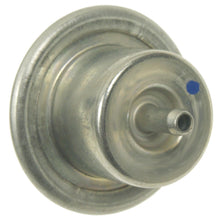 Load image into Gallery viewer, PR467 Standard Import Fuel Injection Pressure Regulator Standard Import Canada