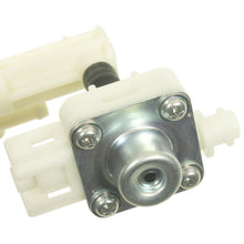 Load image into Gallery viewer, PR479 Standard Import Fuel Injection Pressure Regulator Standard Import Canada