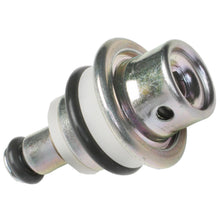 Load image into Gallery viewer, PR487 Standard Import Fuel Injection Pressure Regulator Standard Import Canada