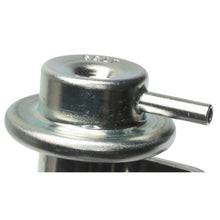 Load image into Gallery viewer, PR493 Standard Import Fuel Injection Pressure Regulator Standard Import Canada
