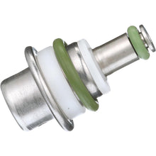 Load image into Gallery viewer, PR495 Standard Import Fuel Injection Pressure Regulator Standard Import Canada