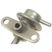 Load image into Gallery viewer, PR496 Standard Ignition Fuel Injection Pressure Regulator Standard Ignition Canada