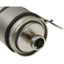 Load image into Gallery viewer, PR501 Standard Ignition Fuel Injection Pressure Regulator Standard Ignition Canada