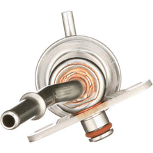 Load image into Gallery viewer, PR505 Standard Ignition Fuel Injection Pressure Regulator Standard Ignition Canada