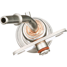 Load image into Gallery viewer, PR507 Standard Ignition Fuel Injection Pressure Regulator Standard Ignition Canada