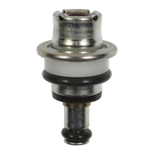Load image into Gallery viewer, PR517 Standard Ignition Fuel Injection Pressure Regulator Standard Ignition Canada