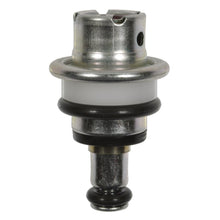 Load image into Gallery viewer, PR523 Standard Ignition Fuel Injection Pressure Regulator Standard Ignition Canada