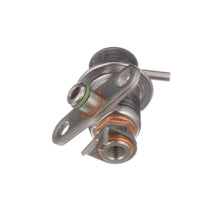 Load image into Gallery viewer, PR52 Standard Import Fuel Injection Pressure Regulator Standard Import Canada
