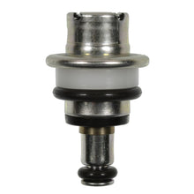 Load image into Gallery viewer, PR531 Standard Ignition Fuel Injection Pressure Regulator Standard Ignition Canada