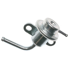 Load image into Gallery viewer, PR53 Standard Ignition Fuel Injection Pressure Regulator Standard Ignition Canada