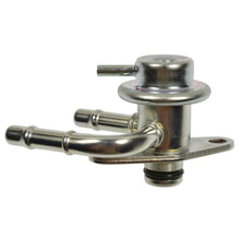 Load image into Gallery viewer, PR548 Standard Ignition Fuel Injection Pressure Regulator Standard Ignition Canada
