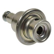 Charger l'image dans la galerie, PR550 Standard Ignition Fuel Injection Pressure Regulator Standard Ignition Canada