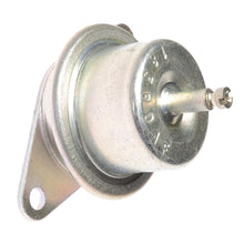 Load image into Gallery viewer, PR558 Standard Ignition Fuel Injection Pressure Regulator Standard Ignition Canada