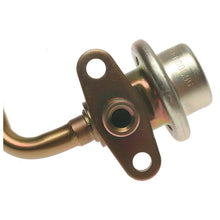 Load image into Gallery viewer, PR55 Standard Import Fuel Injection Pressure Regulator Standard Import Canada