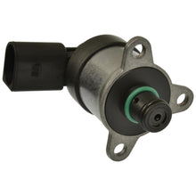 Load image into Gallery viewer, PR561 Standard Ignition Fuel Injection Pressure Regulator Standard Ignition Canada