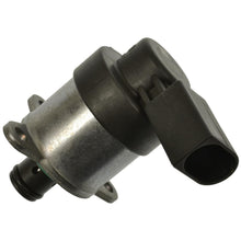 Load image into Gallery viewer, PR561 Standard Import Fuel Injection Pressure Regulator Standard Import Canada