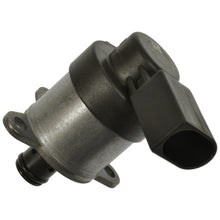 Load image into Gallery viewer, PR562 Standard Import Fuel Injection Pressure Regulator Standard Import Canada