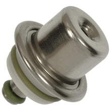 Load image into Gallery viewer, PR567 Standard Import Fuel Injection Pressure Regulator Standard Import Canada