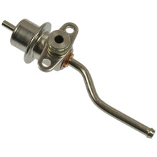 Load image into Gallery viewer, PR571 Standard Import Fuel Injection Pressure Regulator Standard Import Canada