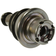 Load image into Gallery viewer, PR572 Standard Ignition Fuel Injection Pressure Regulator Standard Ignition Canada