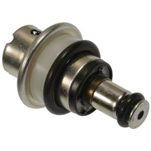 Load image into Gallery viewer, PR573 Standard Ignition Fuel Injection Pressure Regulator Standard Ignition Canada