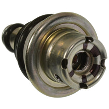 Load image into Gallery viewer, PR575 Standard Ignition Fuel Injection Pressure Regulator Standard Ignition Canada