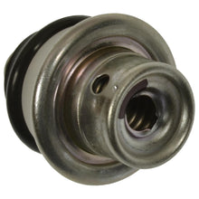Load image into Gallery viewer, PR577 Standard Import Fuel Injection Pressure Regulator Standard Import Canada