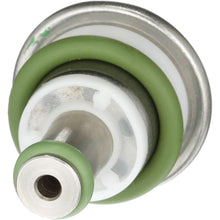 Load image into Gallery viewer, PR578 Standard Ignition Fuel Injection Pressure Regulator Standard Ignition Canada