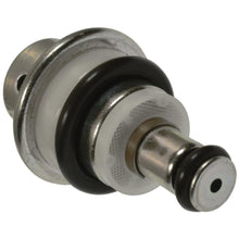 Load image into Gallery viewer, PR602 Standard Import Fuel Injection Pressure Regulator Standard Import Canada