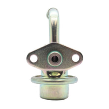 Load image into Gallery viewer, PR608 Standard Import Fuel Injection Pressure Regulator Standard Import Canada
